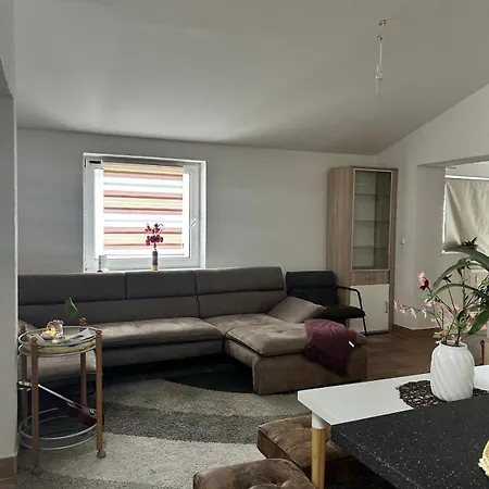 Modern With Space For 6 Appartement *