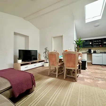 Modern With Space For 6 * Weißenfels